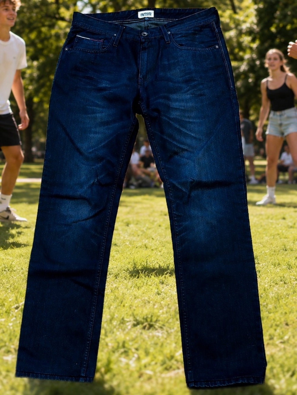 Tommy Hilfiger Denim - mens jeans - slim fit - 33x34 - superb condition
